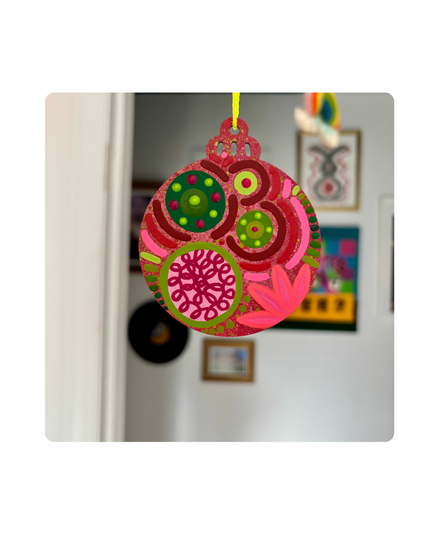 mystery 2d ornament!